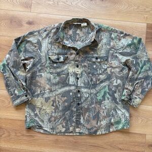 Vintage Walls Real Tree Camo Button Down Shirt